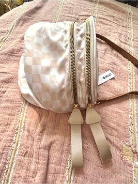 Meisey Tan & White Checkered Fanny Pack NWT Nylon Crossbody Double Zipper